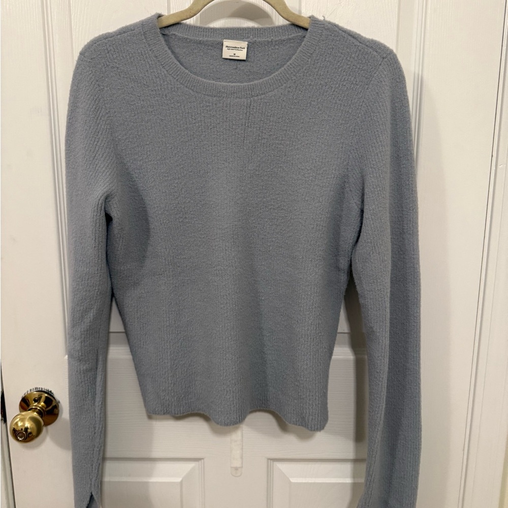 Abercrombie & Fitch Heather Soft AF Collection Knit Top Gray, Blue Crew & Scoop